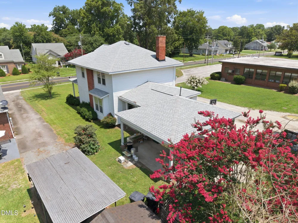 501 S Main Street Stantonsburg, NC 27883