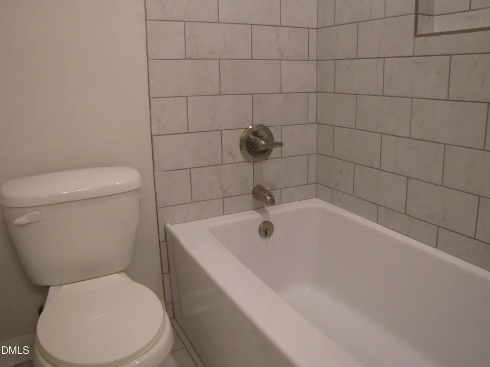 220 Elizabeth Street #Apt B2 Chapel Hill, NC 27514