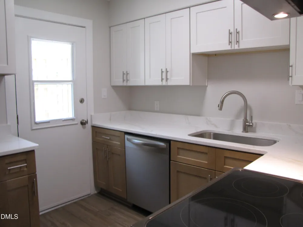220 Elizabeth Street #Apt B2 Chapel Hill, NC 27514