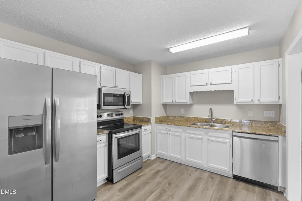 3412 Masters Drive Hope Mills, NC 28348