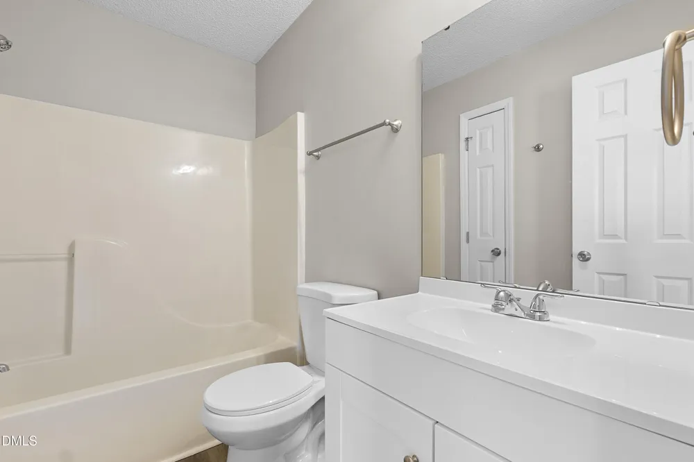 3412 Masters Drive Hope Mills, NC 28348