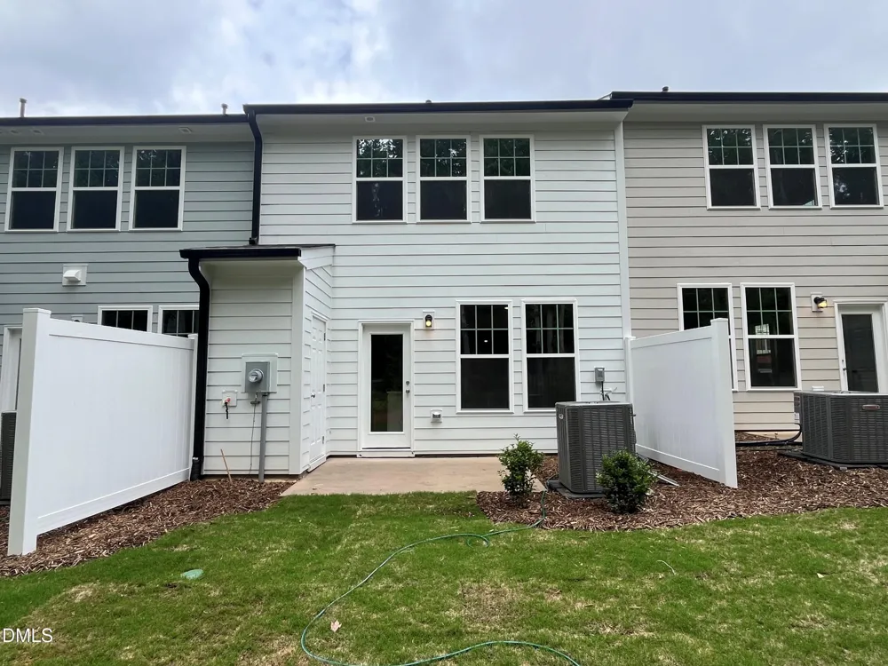 1322 Hammond Drive Mebane, NC 27302