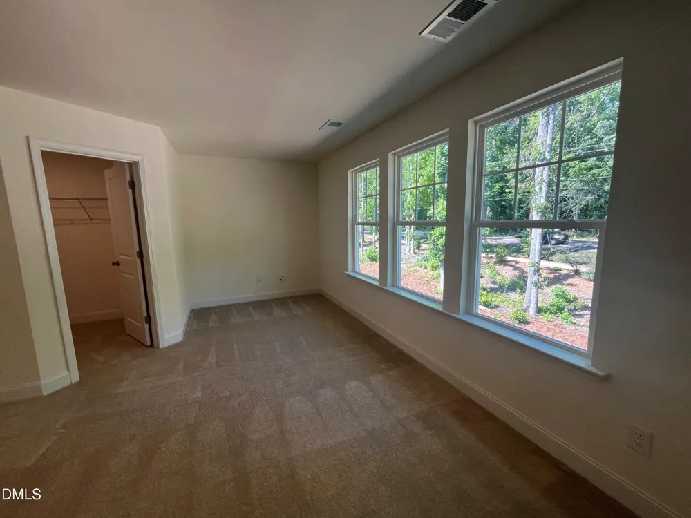 1322 Hammond Drive Mebane, NC 27302