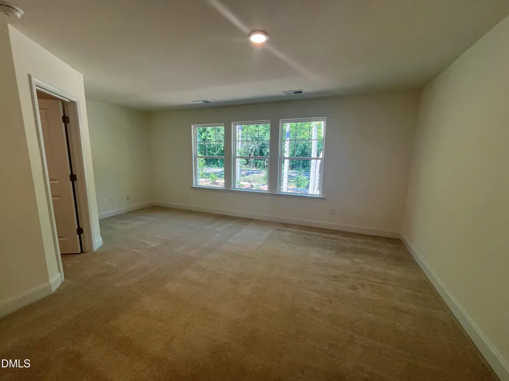 1322 Hammond Drive Mebane, NC 27302