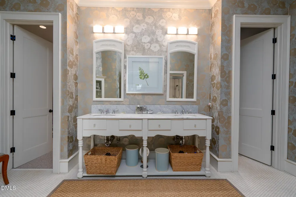 2375 Southpoint Lane New London, NC 28127