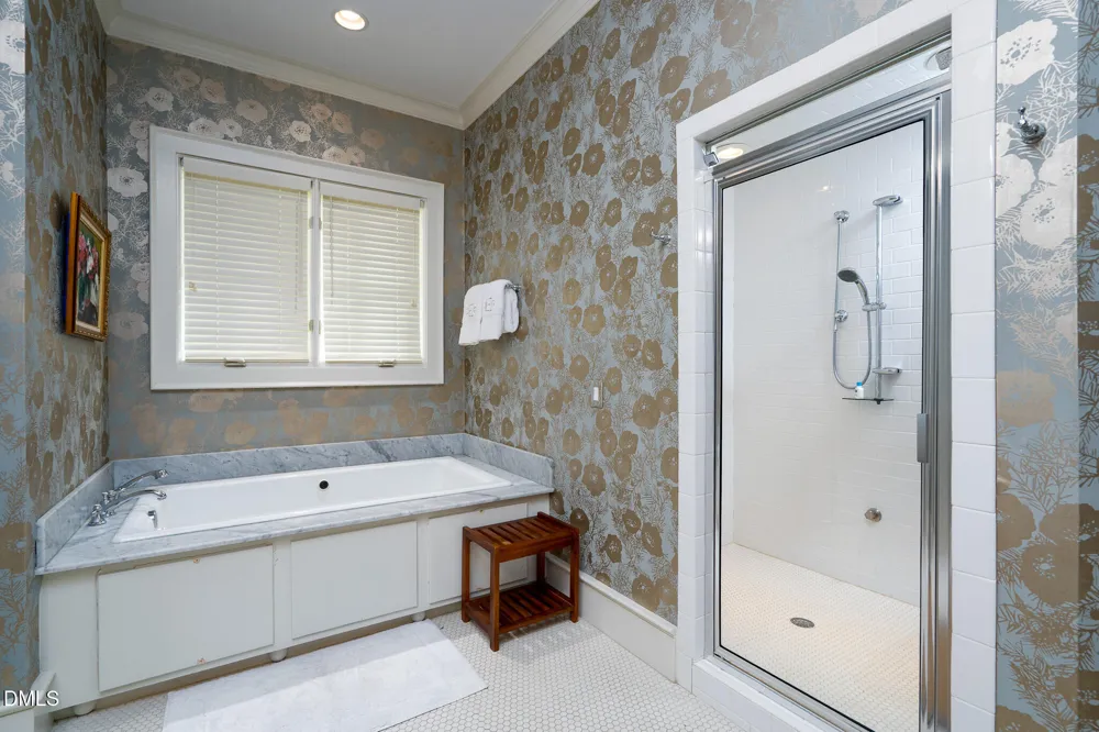 2375 Southpoint Lane New London, NC 28127