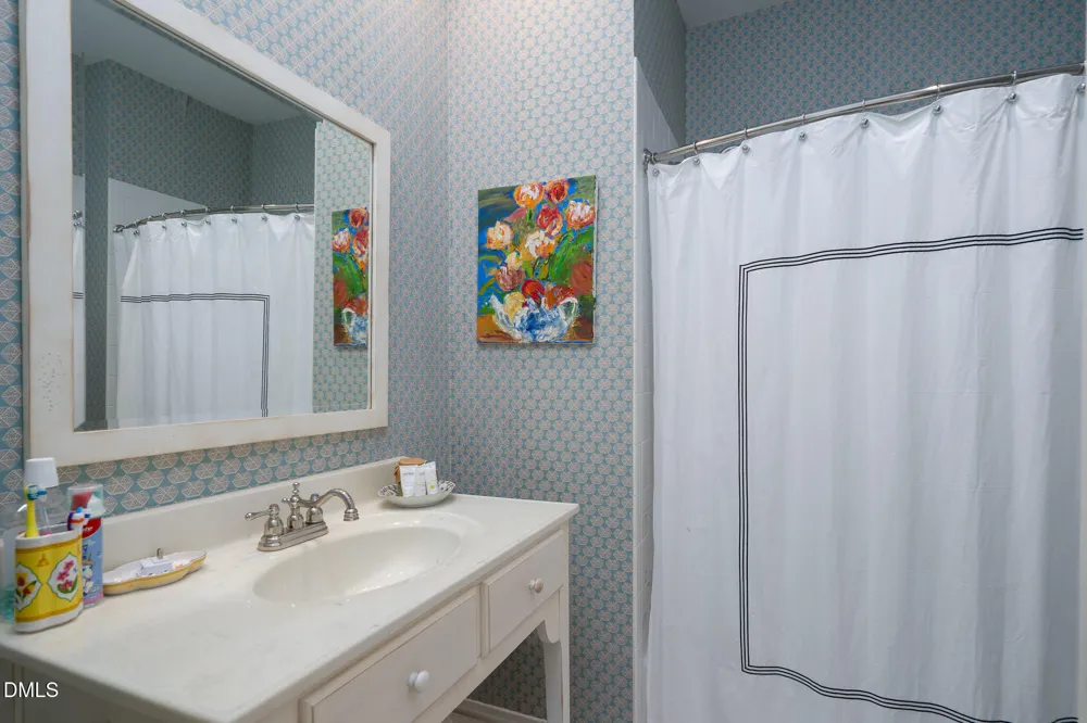 2375 Southpoint Lane New London, NC 28127