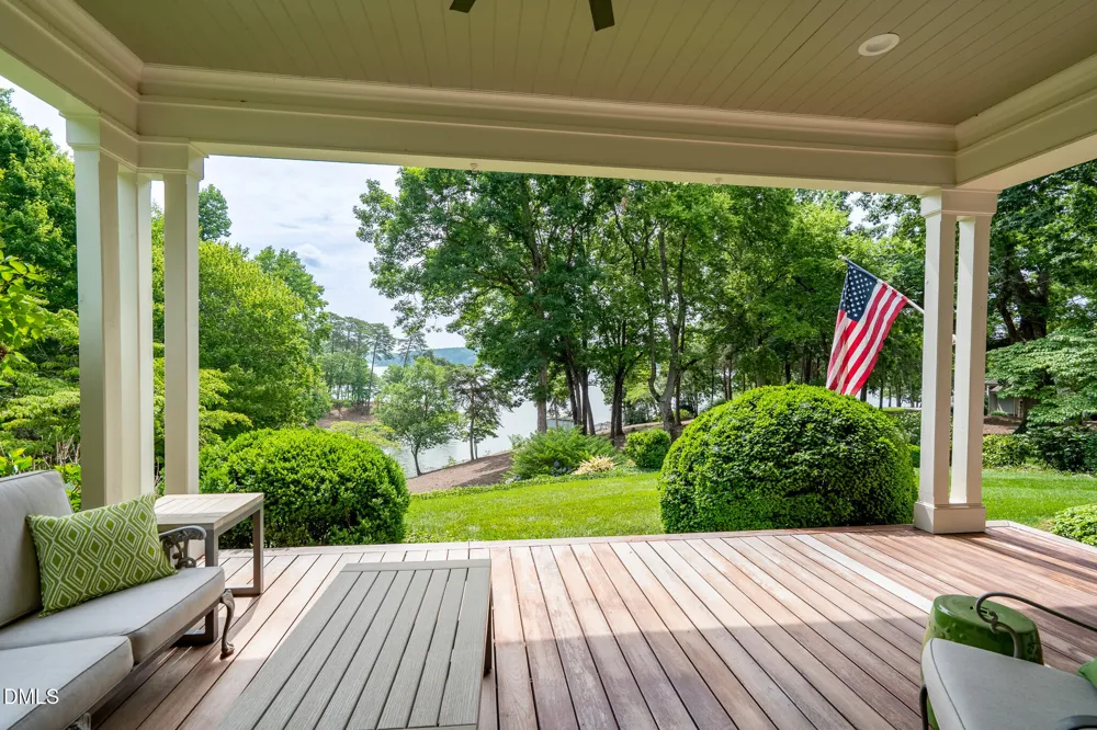 2375 Southpoint Lane New London, NC 28127