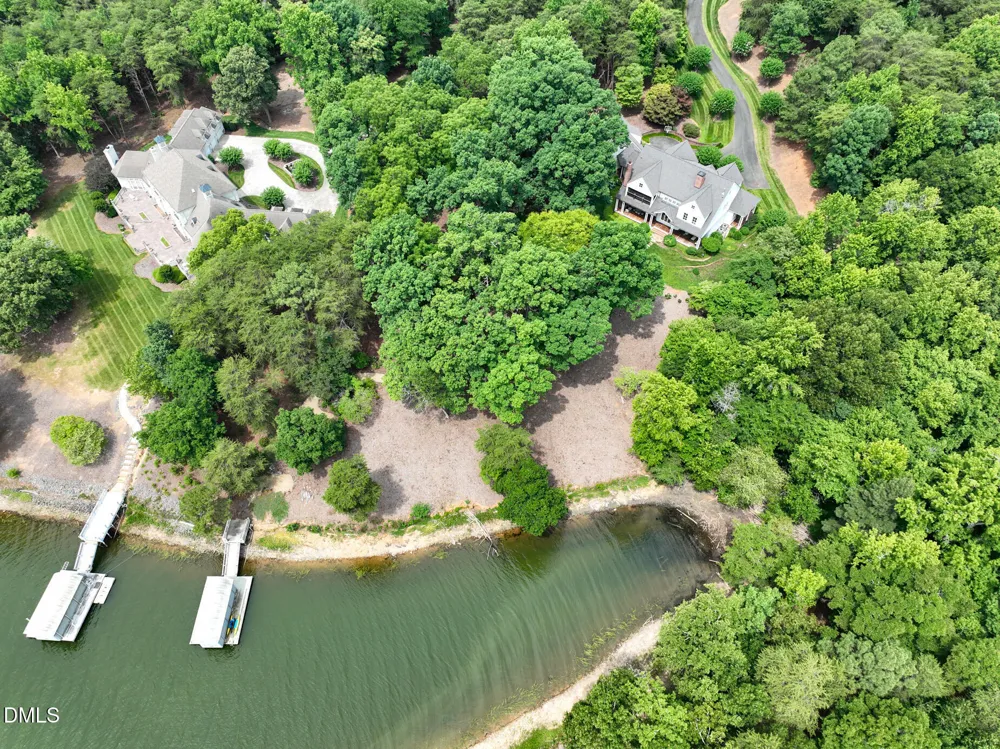2375 Southpoint Lane New London, NC 28127