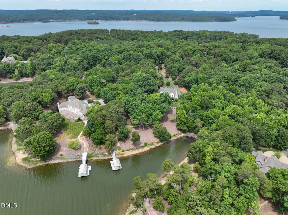 2375 Southpoint Lane New London, NC 28127