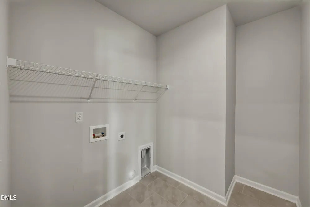 6443 Grogan Hill Road Whitsett, NC 27377