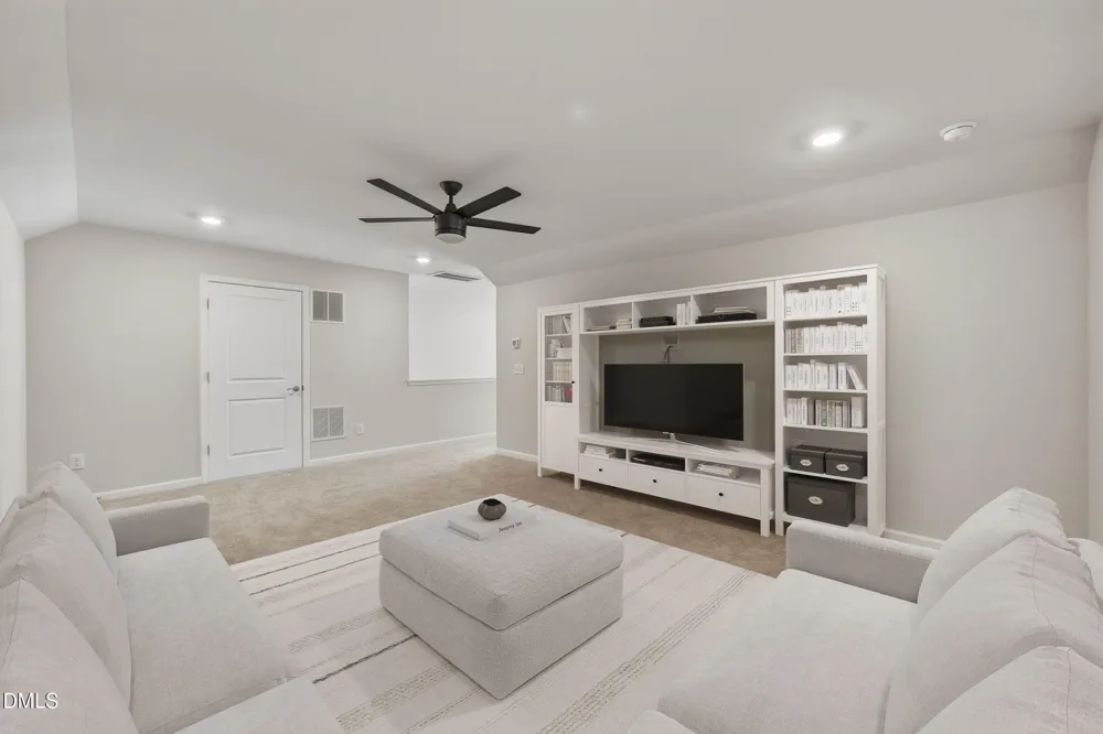 6443 Grogan Hill Road Whitsett, NC 27377