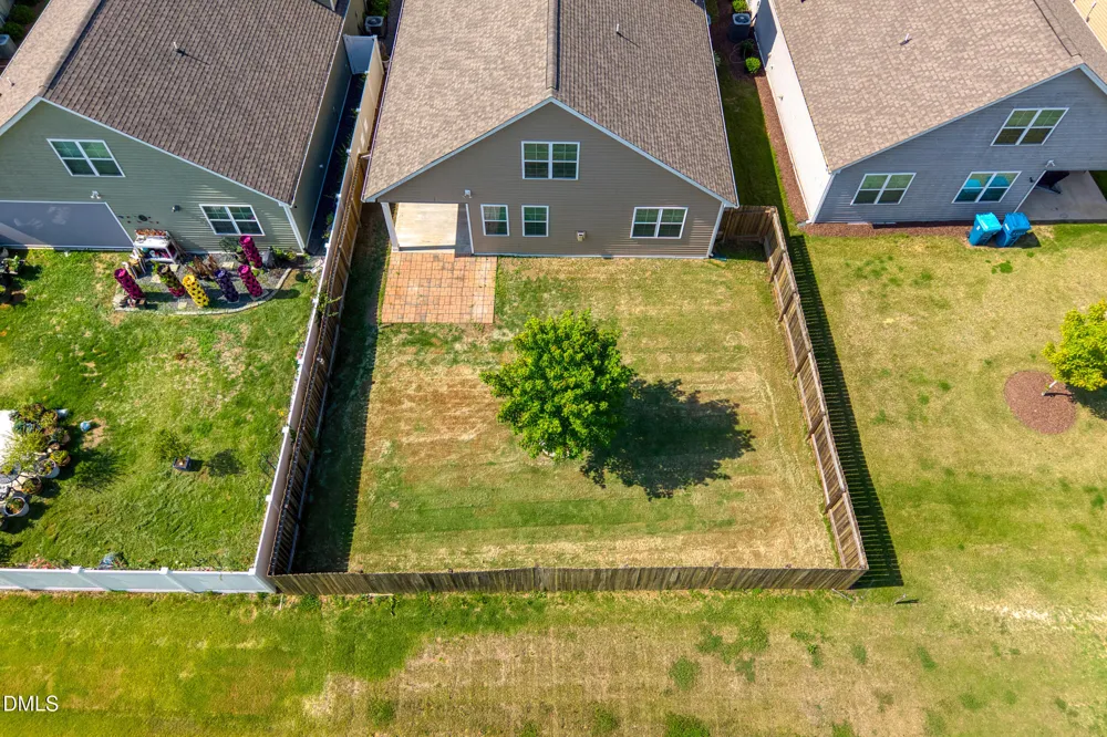 6443 Grogan Hill Road Whitsett, NC 27377