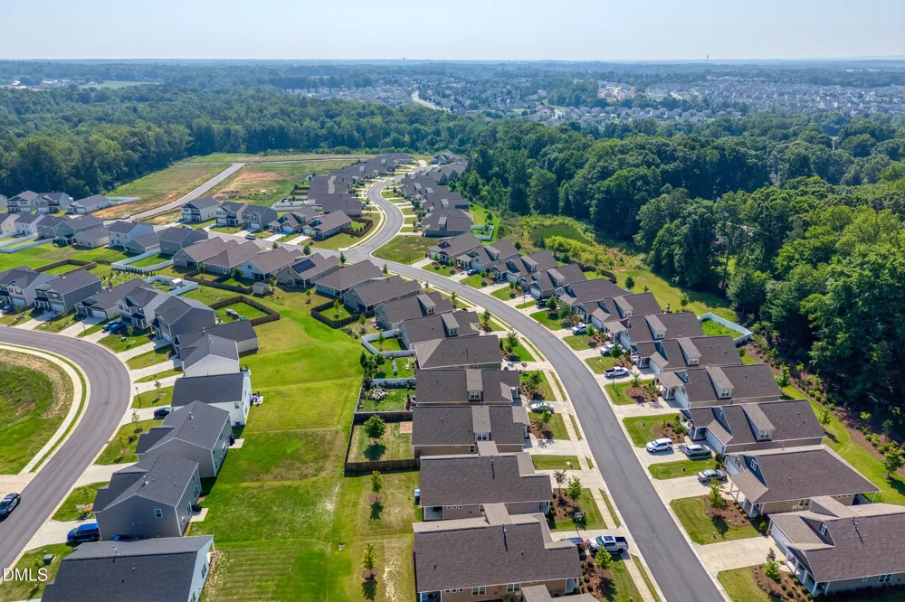 6443 Grogan Hill Road Whitsett, NC 27377