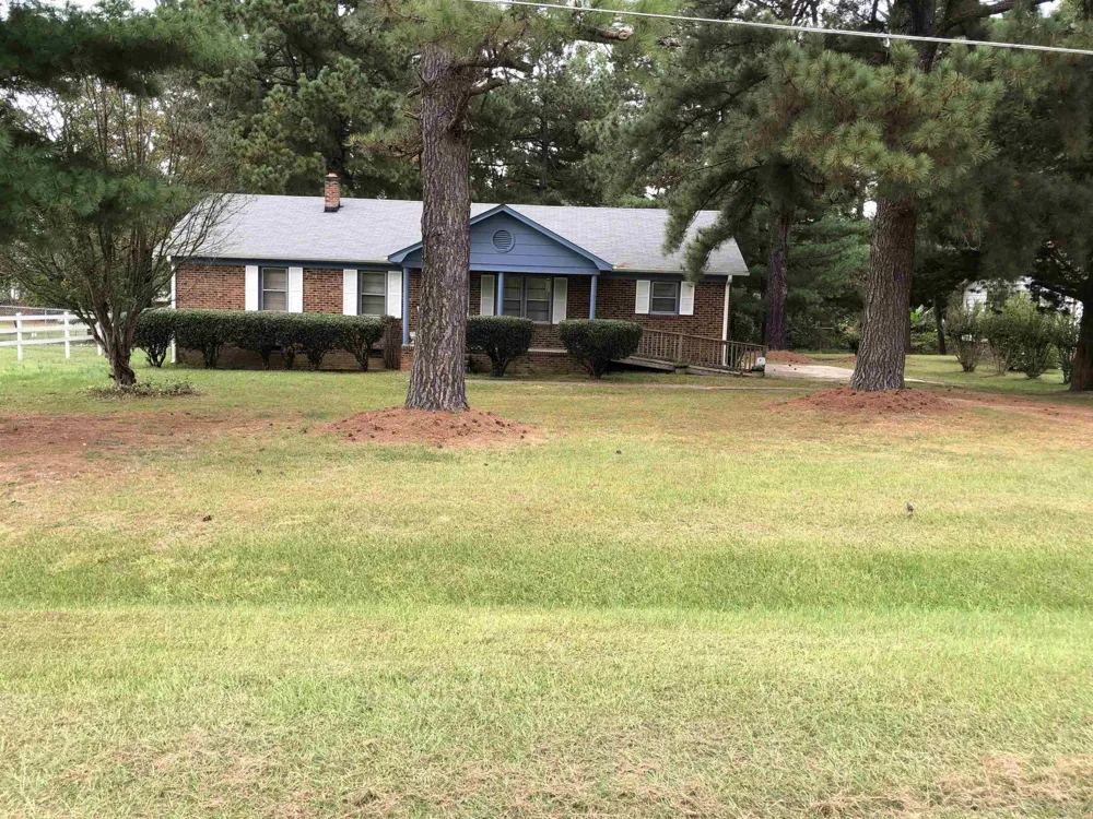 132 Brookhaven Court Henderson, NC 27537