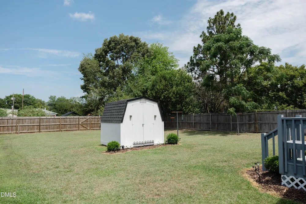 706 S Magnolia Dunn, NC 28334