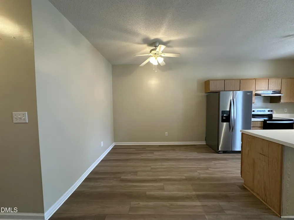 312 Commons Drive Holly Springs, NC 27540