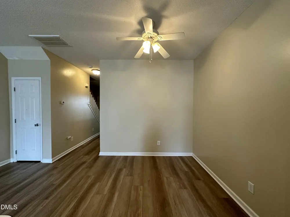 312 Commons Drive Holly Springs, NC 27540