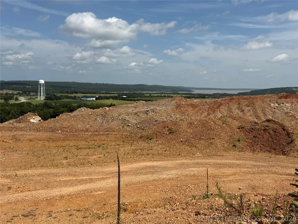3996 Vinita Road Atoka, OK 74525