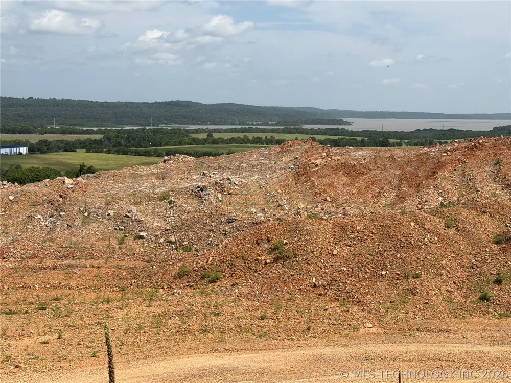 3996 Vinita Road Atoka, OK 74525