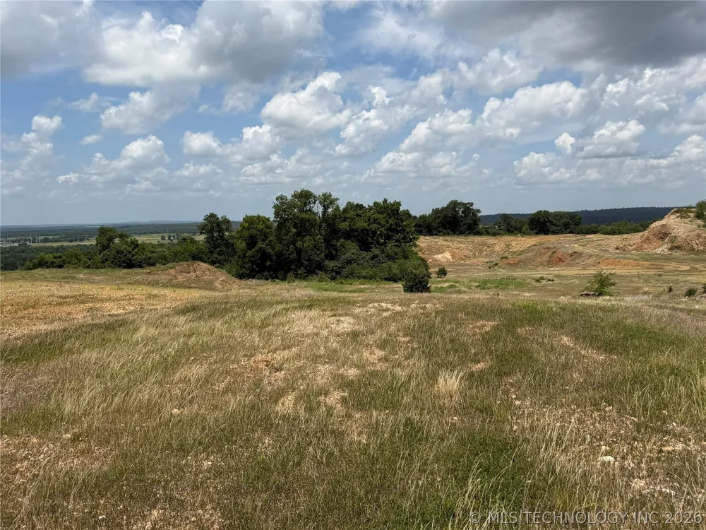 3996 Vinita Road Atoka, OK 74525
