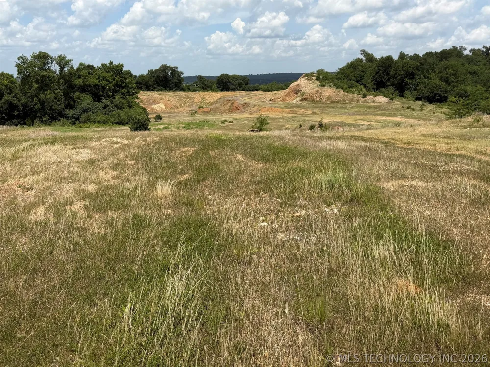 3996 Vinita Road Atoka, OK 74525