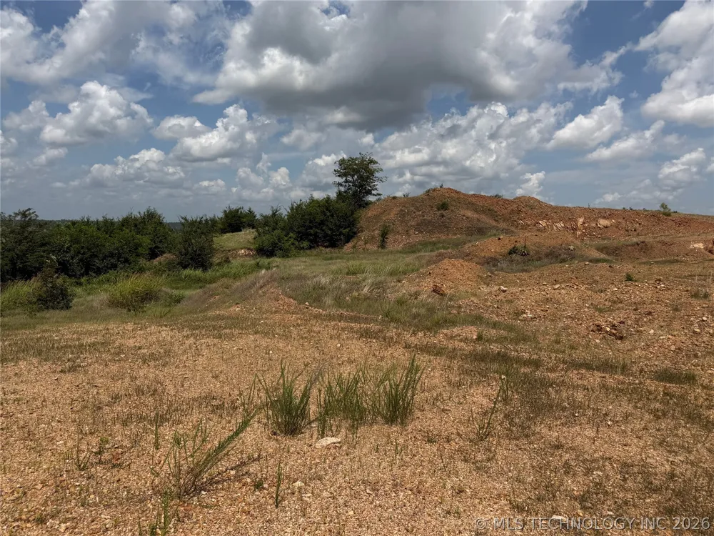 3996 Vinita Road Atoka, OK 74525