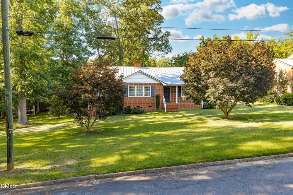 420 Rodwell Street Warrenton, NC 27589