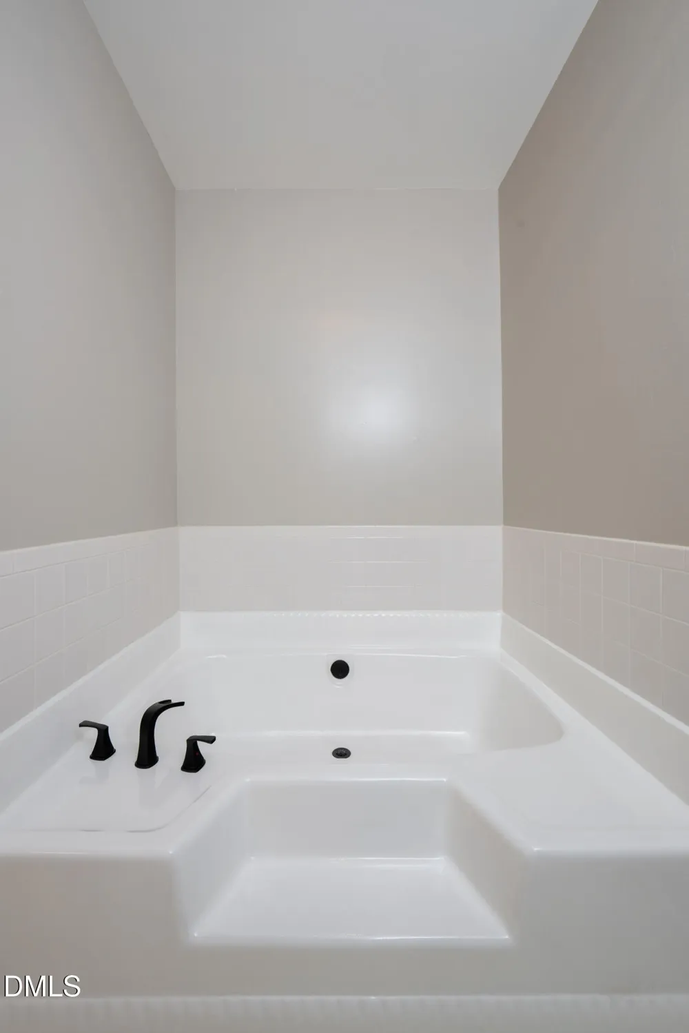 2714 White Smith Road Siler City, NC 27344