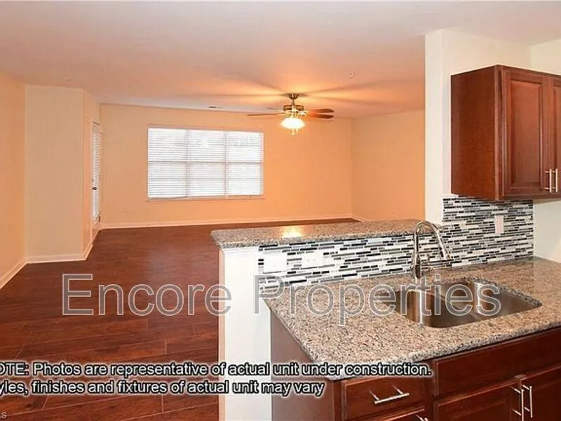2608 Pennoak Way #H Greensboro, NC 27407