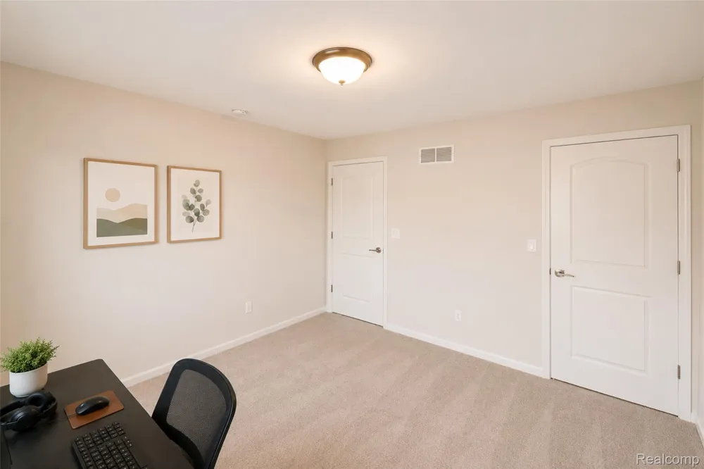 640 Allegheny Drive South Lyon City, MI 48178