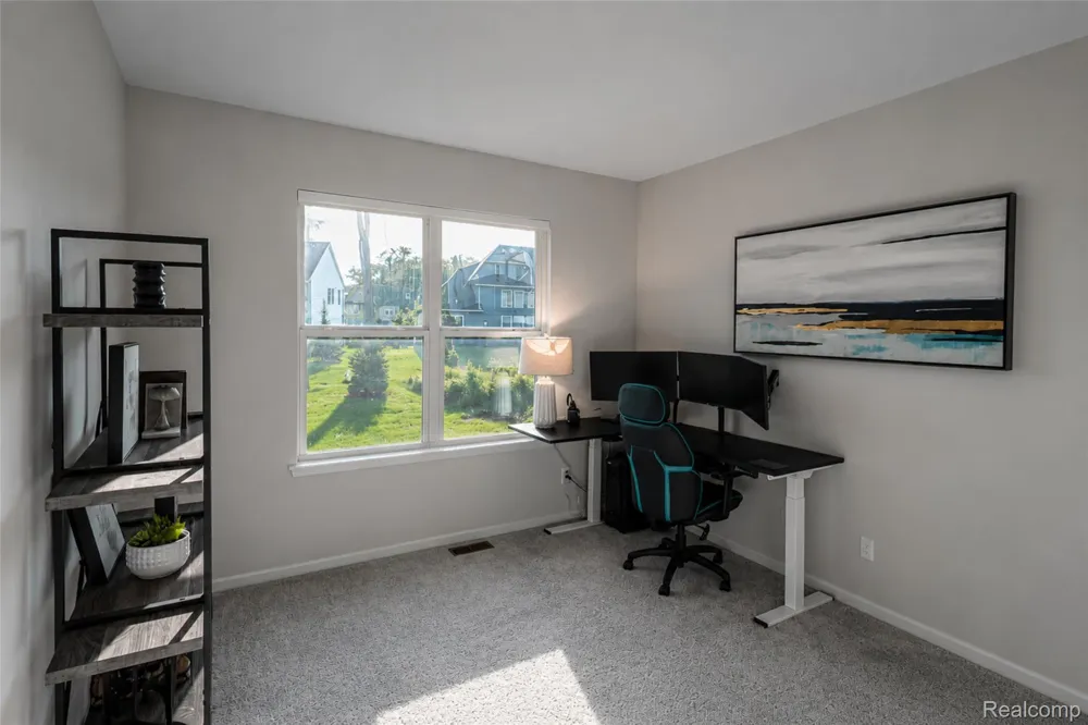 640 Allegheny Drive South Lyon City, MI 48178