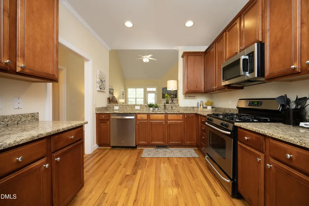 629 Canvas Drive Wake Forest, NC 27587