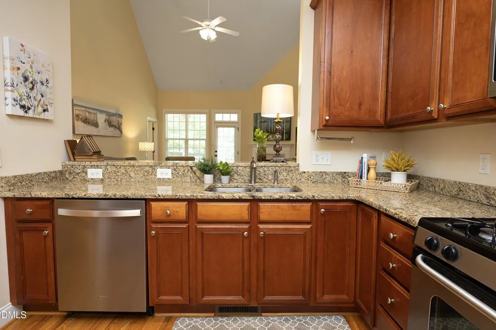 629 Canvas Drive Wake Forest, NC 27587