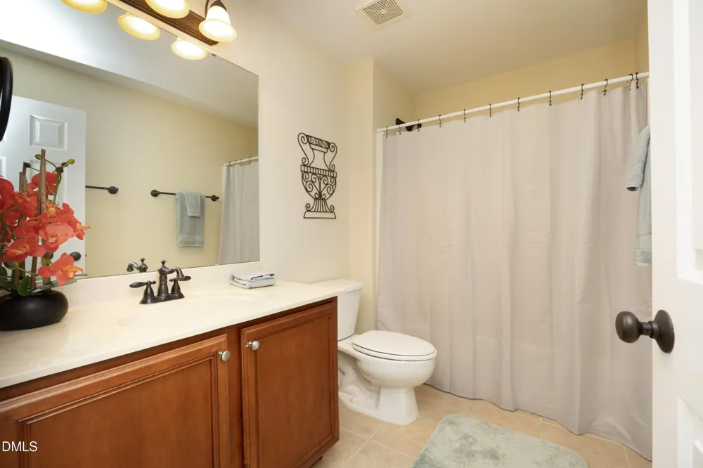 629 Canvas Drive Wake Forest, NC 27587