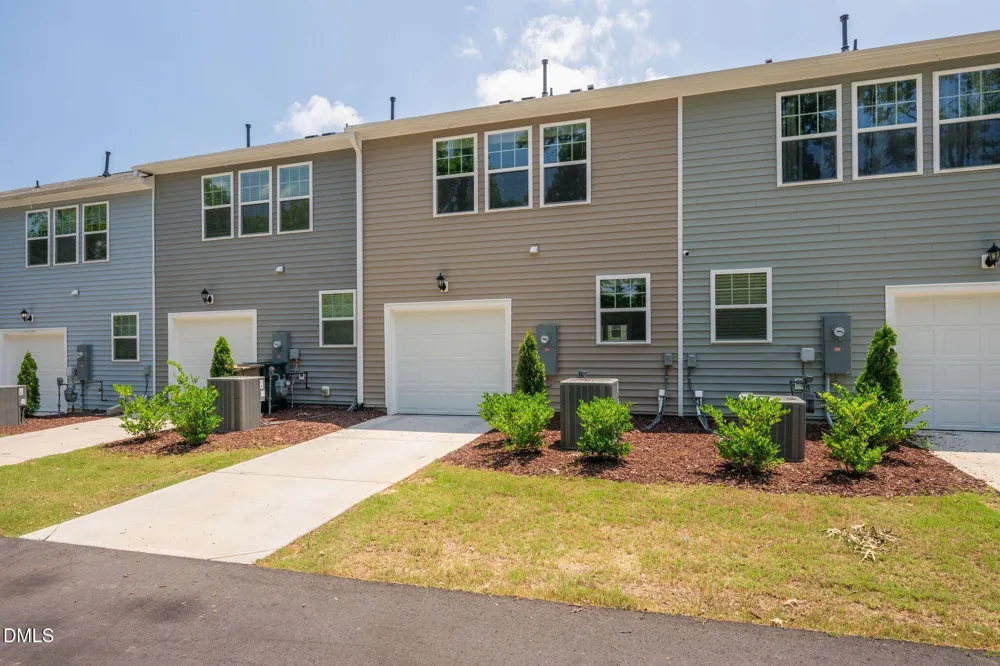 466 Channel Drop Drive Clayton, NC 27520