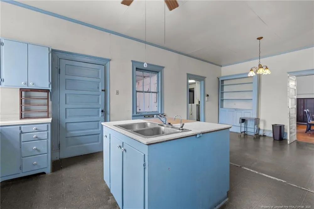 205 Vance Street Red Springs, NC 28377