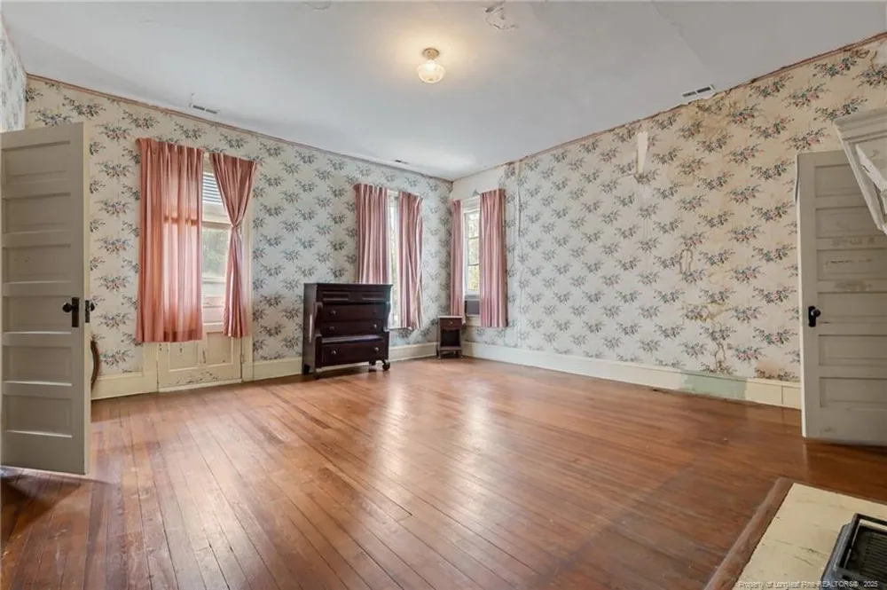 205 Vance Street Red Springs, NC 28377