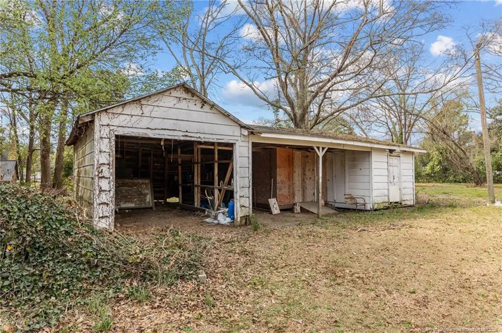 205 Vance Street Red Springs, NC 28377