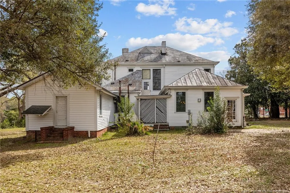 205 Vance Street Red Springs, NC 28377