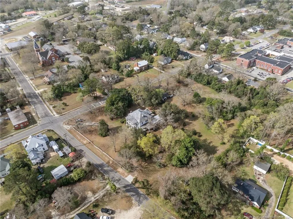 205 Vance Street Red Springs, NC 28377