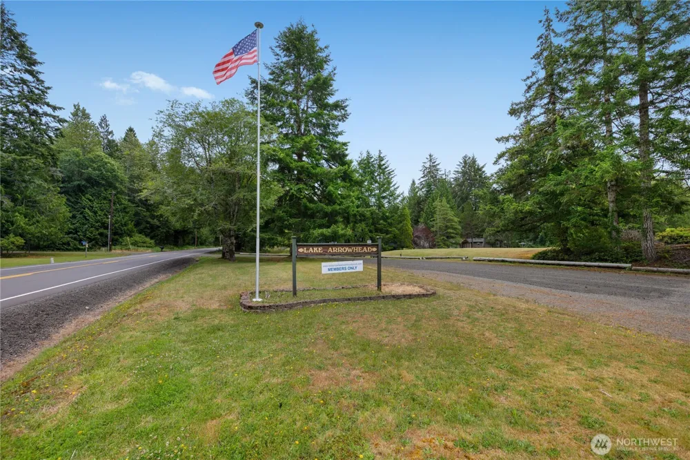 53 Lake Arrowhead Elma, WA 98541