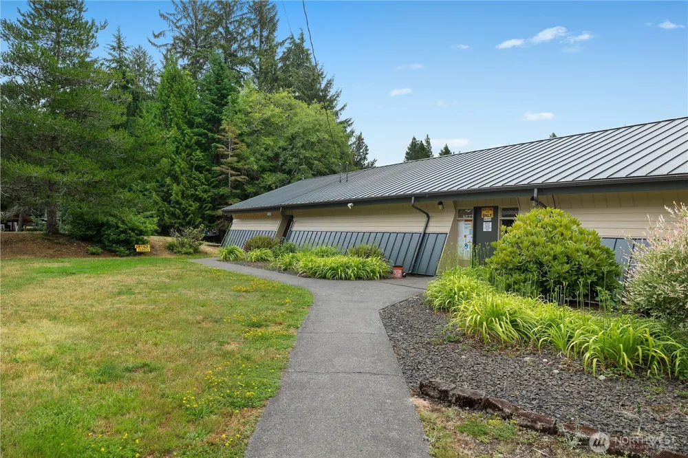 53 Lake Arrowhead Elma, WA 98541