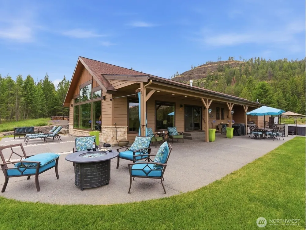 34951 & 34947 Sharptail Lane Davenport, WA 99122