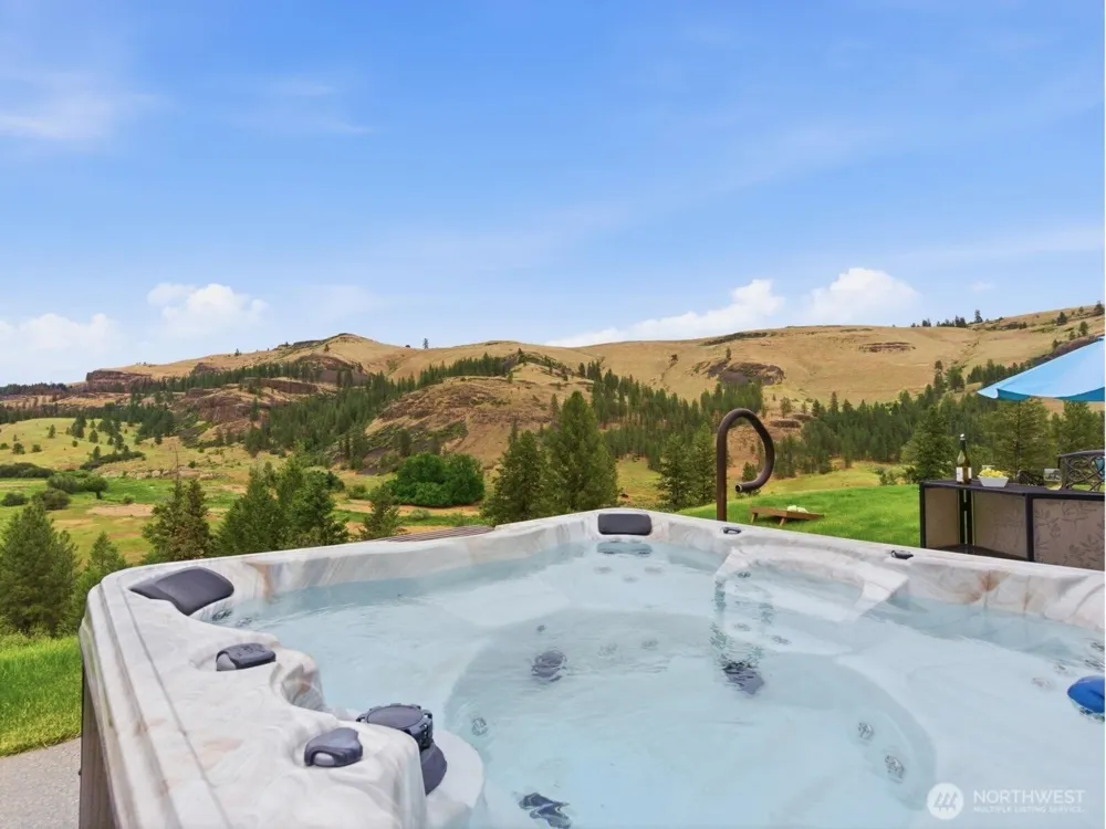 34951 & 34947 Sharptail Lane Davenport, WA 99122