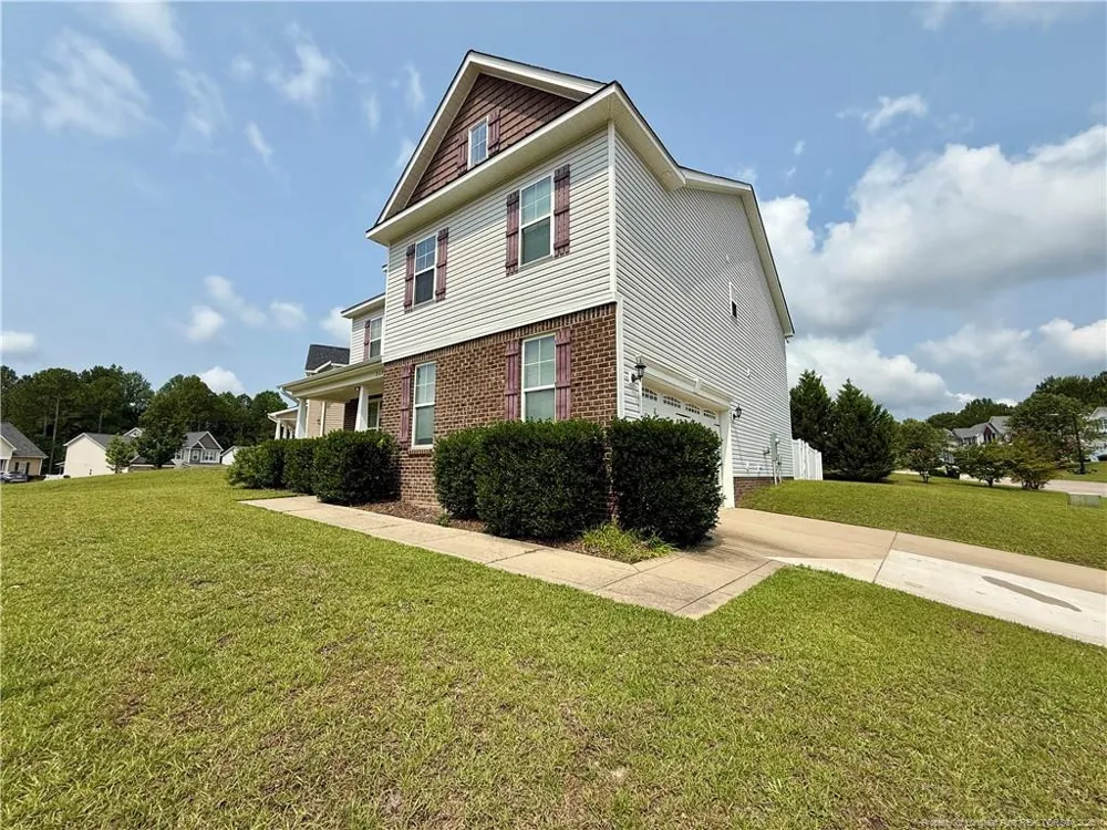 260 Trenton Place Cameron, NC 28326