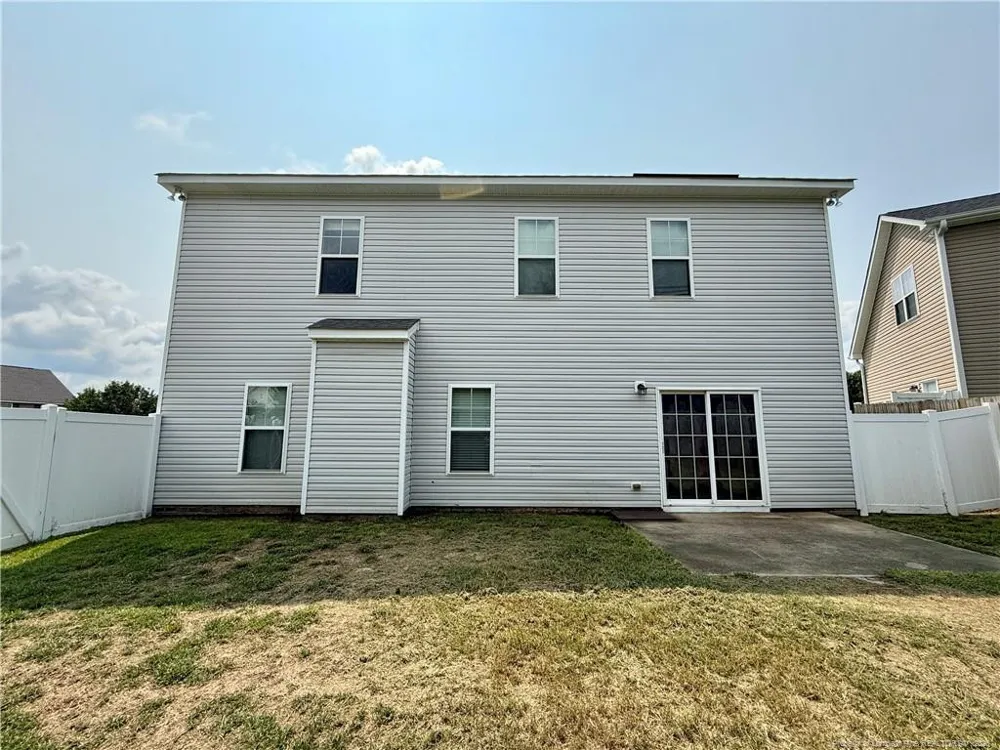 260 Trenton Place Cameron, NC 28326