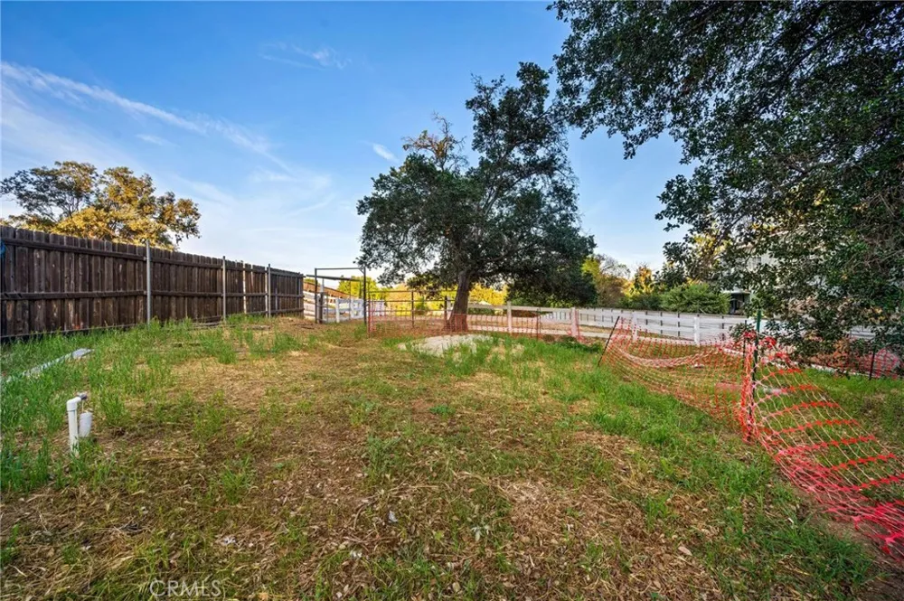 9812 Kentland Avenue Chatsworth, CA 91311