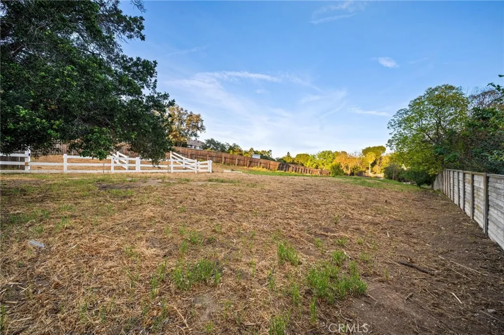 9812 Kentland Avenue Chatsworth, CA 91311