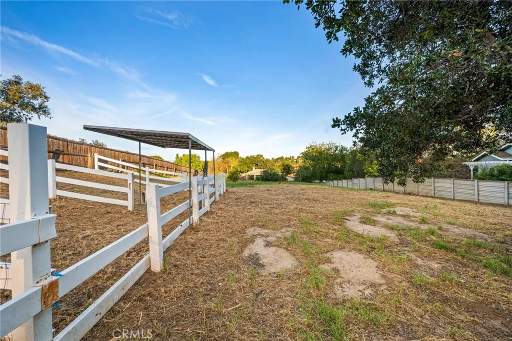 9812 Kentland Avenue Chatsworth, CA 91311